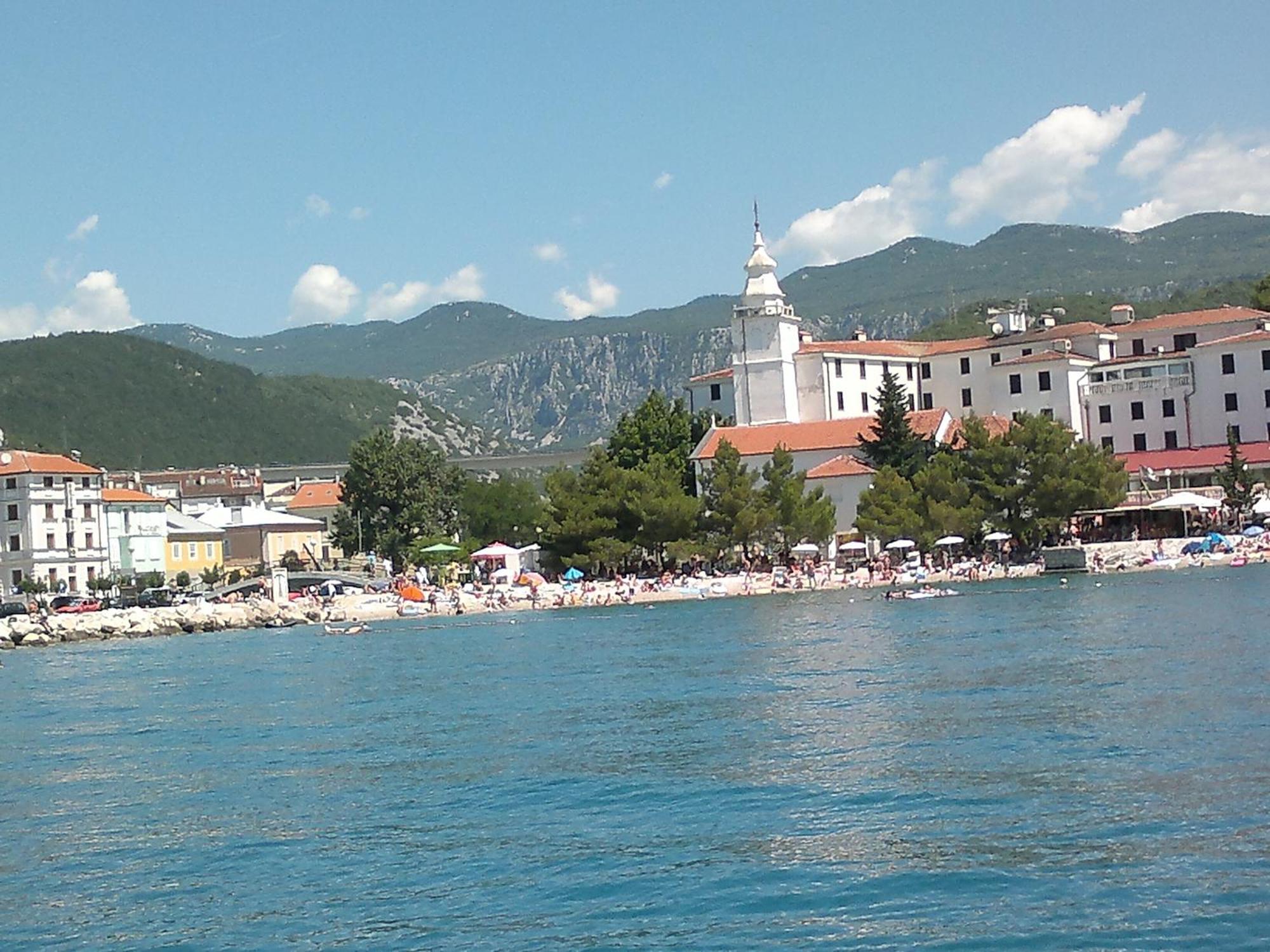 Loredana Apartments Crikvenica Luaran gambar